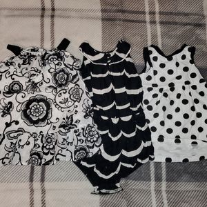 0-3 month Old Navy black and white bundle